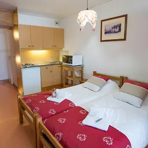 Hotel Village De Les Flocons Verts France