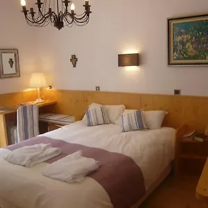 ** Bed & Breakfast Au Berceau De Bernadette France
